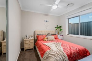 Nice and Quiet Street – Inc Solar to save on Electricity