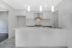 Modern spacious Family Home in  Nirimba Fields