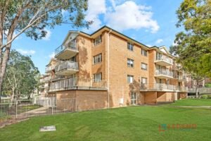 Prestigious Address Overlooking Park