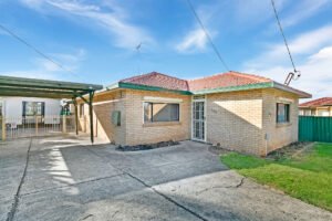 Fully Renovated and comfort Living