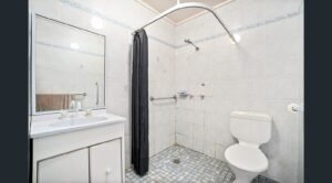Superb Location – Next to Napean Hospital