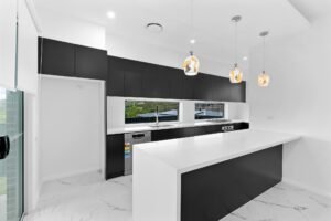 High Quality- Multiple Living Space – Macarthur Heights Estate