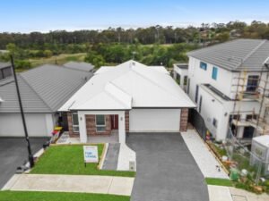 High Quality- Multiple Living Space – Macarthur Heights Estate