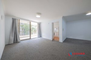 Walk to Parramatta Station and Westfield