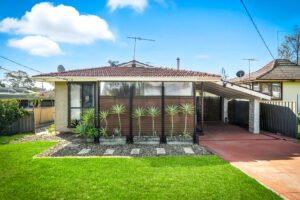 Modern Renovated 4-Bedroom Home – Comfort with Space, Style & Solar Savings