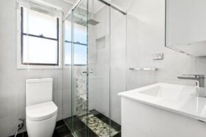 Modern Renovated 4-Bedroom Home – Comfort with Space, Style & Solar Savings
