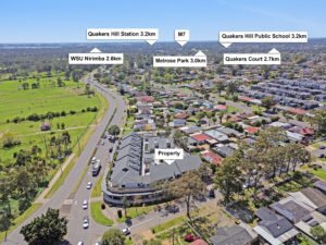 Modern Townhouse in Doonside