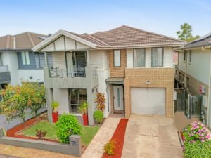 Modern Elegance Meets Family Comfort!