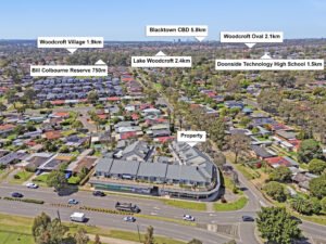Modern Townhouse in Doonside