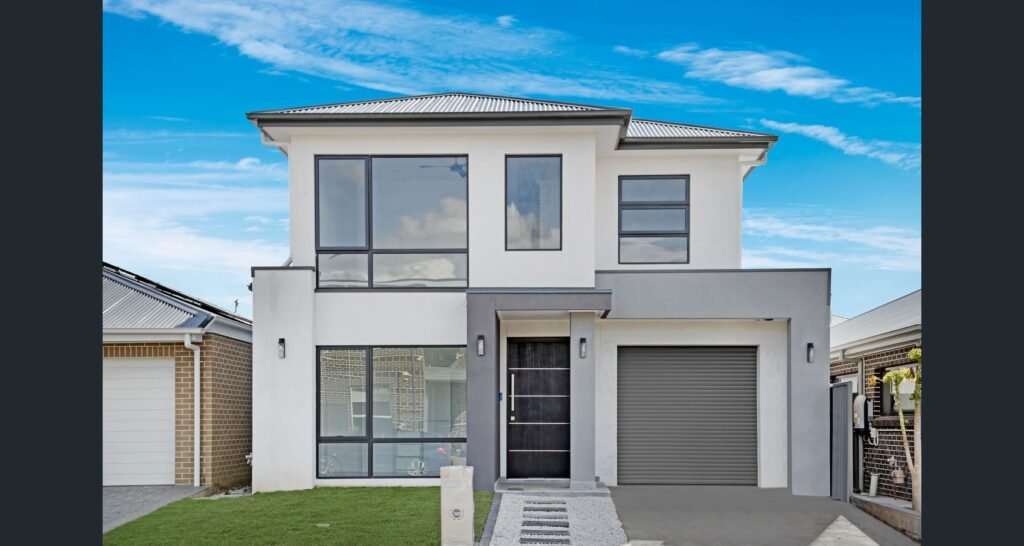 4-Bedroom Family Home in the Heart of MARSEN PARK