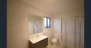 4 Bed Ideal Family Living in a Secure and Convenient Location.