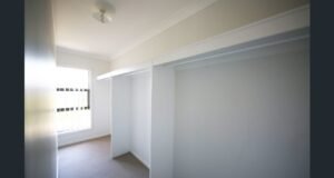 4 Bed Ideal Family Living in a Secure and Convenient Location.