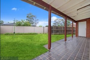 3 Bed room house in Quakers Hill