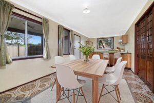 3 Bed room house in Quakers Hill