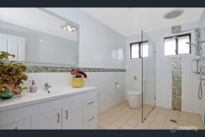 Modern Spacious Family Home in Marayong