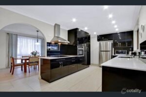 Modern Spacious Family Home in Marayong